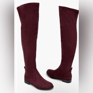Kenneth Cole Windy Knee High Boot in Burgundy Size 6.5 NWT